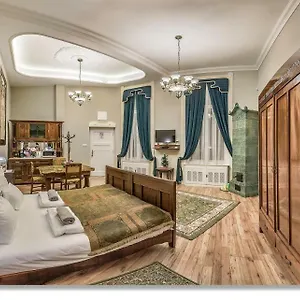  Apartment Art Nouveau Ungarn